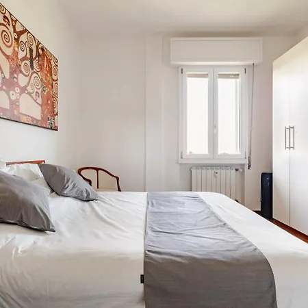 Cosy Penthouse Near The Hospital Appartement *