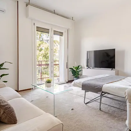 Daire Cosy Penthouse Near The Hospital *