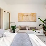 Cosy Penthouse Near The Hospital * Brescia